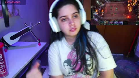 Im Violet online show from January 29, 11:04 pm