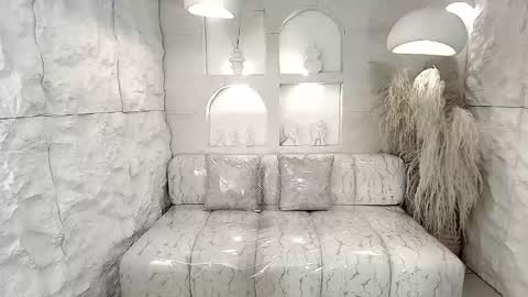 vampkitty_r online show from February 2, 1:10 pm