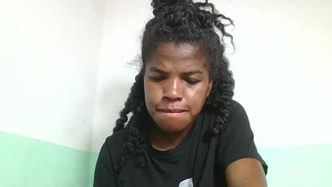 vanafiry online show from February 7, 4:03 pm