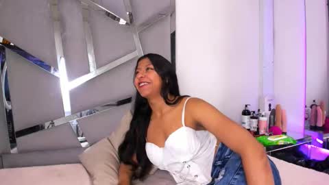 Vane online show from November 17, 8:53 pm