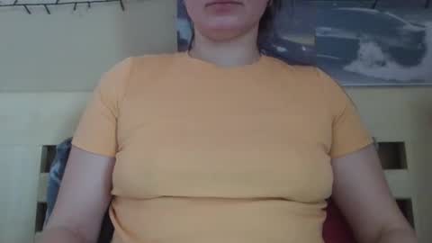 VanesaJewel online show from February 11, 8:05 am