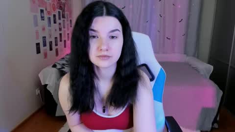Snapshot of vanessa_brills chatting on February 27, 4:52 am Vanessa online show from February 27, 4:52 am
