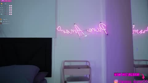 Vanessa online show from October 6, 2:39 am