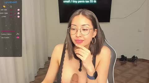 Snapshot of vanessa_sxy chatting on February 14, 2:12 pm Vanessa online show from February 14, 2:12 pm