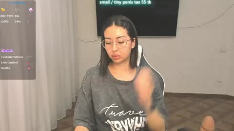 Vanessa online show from May 25, 6:07 pm