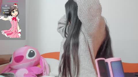 vanessaadol online show from January 16, 9:59 am