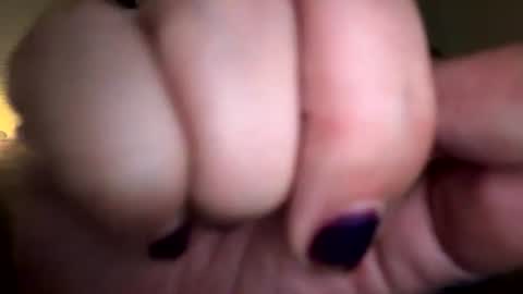 vanessagwild2 online show from July 17, 6:51 am