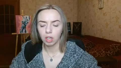 VanillaMuffin online show from April 17, 5:53 am