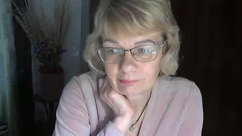 Snapshot of vanillaxcreamy chatting on January 25, 1:25 pm Vanillaxcreamy online show from January 25, 1:25 pm