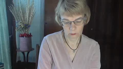 Snapshot of vanillaxcreamy chatting on January 30, 10:08 am Vanillaxcreamy online show from January 30, 10:08 am