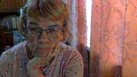 Snapshot of vanillaxcreamy chatting on March 2, 9:10 am Vanillaxcreamy online show from March 2, 9:10 am