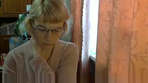 Snapshot of vanillaxcreamy chatting on December 20, 10:05 am Vanillaxcreamy online show from December 20, 10:05 am