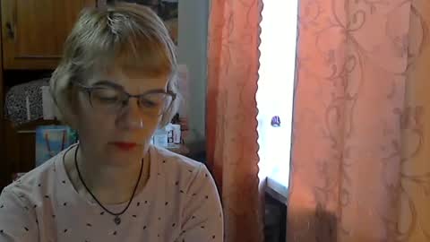 Snapshot of vanillaxcreamy chatting on March 12, 8:08 am Vanillaxcreamy online show from March 12, 8:08 am