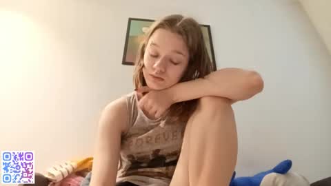 Viola online show from October 6, 12:33 pm