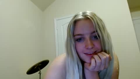 varsityviolet online show from September 16, 3:36 am