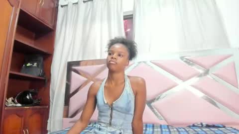 vayolethx online show from March 4, 12:12 pm