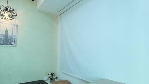 Snapshot of vctoria_collins_ chatting on September 15, 1:08 pm Victoria online show from September 15, 1:08 pm