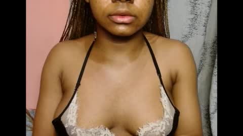 vee62 online show from February 19, 1:38 am