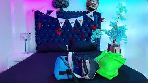 velora_nigth online show from February 23, 11:53 am