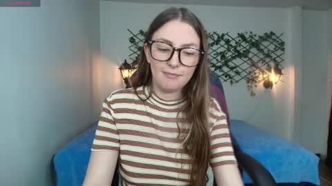 Sophi  online show from April 6, 4:46 am