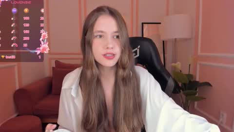Snapshot of velvet_cherry chatting on October 1, 4:45 pm velvet_cherry online show from October 1, 4:45 pm
