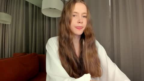 Snapshot of velvet_cherry chatting on September 15, 3:31 pm velvet_cherry online show from September 15, 3:31 pm