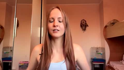 Rachel online show from November 25, 5:20 am