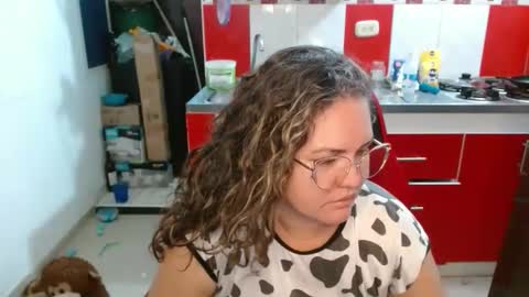 venecasexy44 online show from January 8, 11:36 am