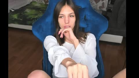 Snapshot of veneradi615 chatting on January 22, 2:35 pm veneradi615 online show from January 22, 2:35 pm