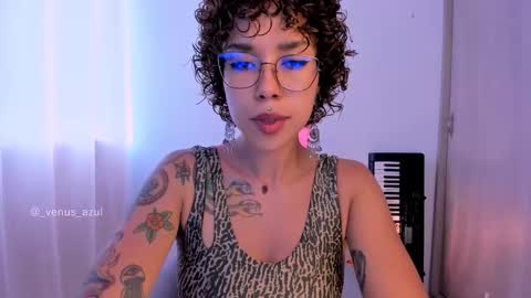 Snapshot of venus_azul chatting on October 1, 7:08 pm JulietaIndependent Model venus azul online show from October 1, 7:08 pm
