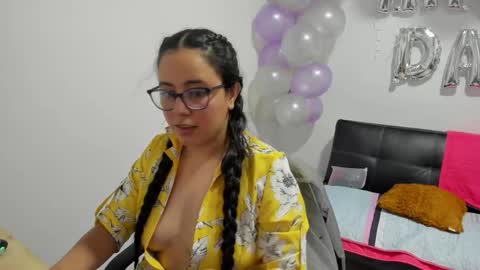 Venus online show from November 12, 1:36 am