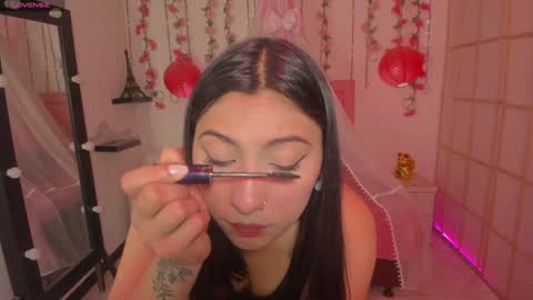 Mary online show from January 28, 1:05 pm