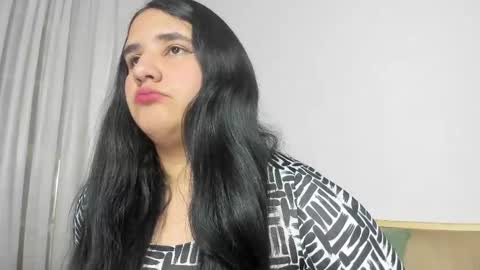 Snapshot of venus_naughty_1 chatting on February 16, 3:05 pm Sofi online show from February 16, 3:05 pm