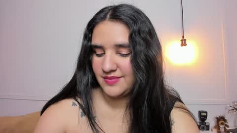 Snapshot of venus_naughty_1 chatting on December 9, 3:07 am Sofi online show from December 9, 3:07 am