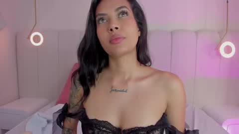 Snapshot of venus_nite chatting on October 12, 8:33 pm venus_nite online show from October 12, 8:33 pm
