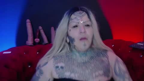 Snapshot of venus_rock chatting on October 21, 3:21 am Venus Ink online show from October 21, 3:21 am