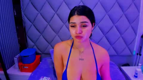 Venusowen  online show from October 27, 12:55 pm