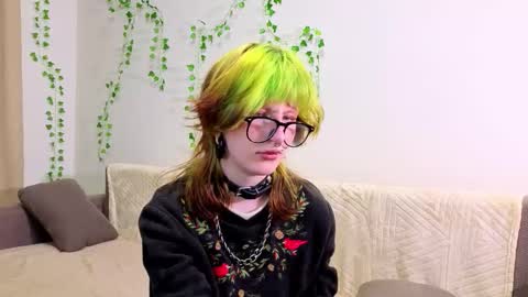 Erica online show from September 20, 8:18 pm