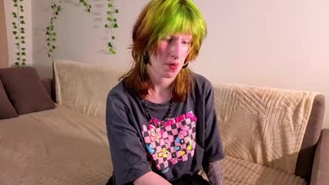 Erica online show from September 19, 7:35 pm