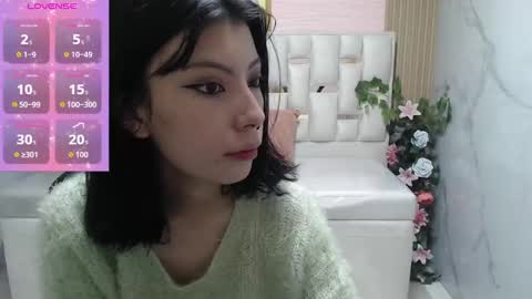 Snapshot of verana_s chatting on September 10, 1:11 pm Verana online show from September 10, 1:11 pm