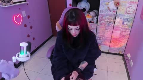     online show from November 20, 12:22 am