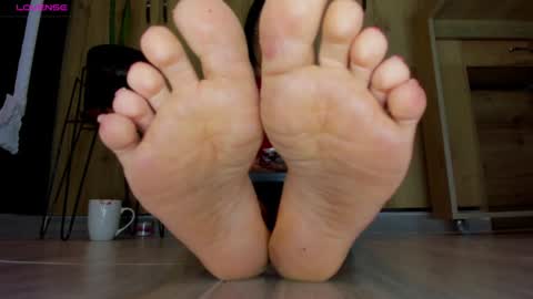 Snapshot of vero_starxx chatting on February 7, 8:42 pm Goddess Veronica online show from February 7, 8:42 pm