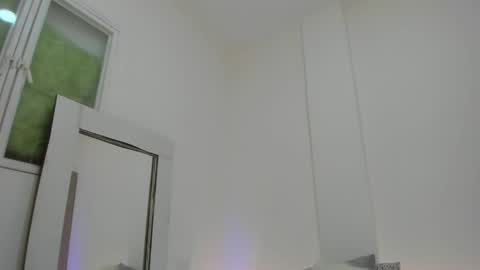 Veronica online show from April 25, 11:24 pm