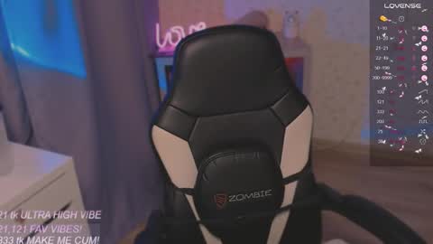 Tiffany online show from October 13, 10:45 pm