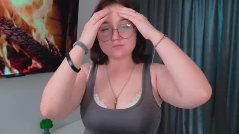 Snapshot of veronica_christensen chatting on October 26, 1:39 pm Maria online show from October 26, 1:39 pm