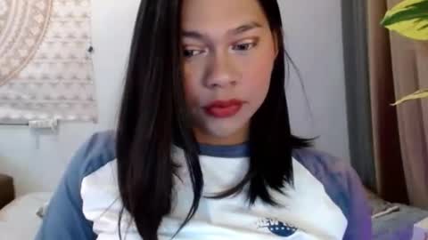 Snapshot of veronica_kate25 chatting on October 18, 7:04 pm veronica_kate25 online show from October 18, 7:04 pm