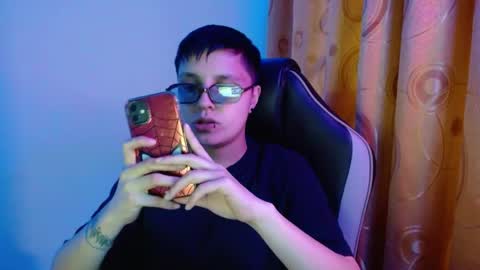 Veronica Clark online show from April 4, 1:59 am