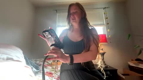 Veronica Lake online show from November 10, 8:15 pm