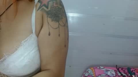 veronicaqueenxxx online show from April 19, 6:57 am