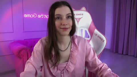 Veronica online show from May 6, 6:45 pm